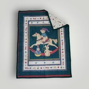 1994 Vintage Hunter Green Bear Ruffled Thick Baby Blanket Quilt Handmade